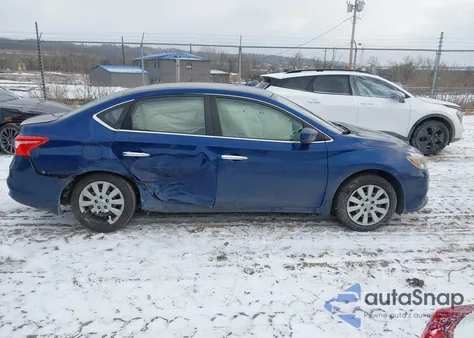2017 Nissan Sentra S z USA, uszkodzony, nr VIN 3N1AB7AP5HY400255